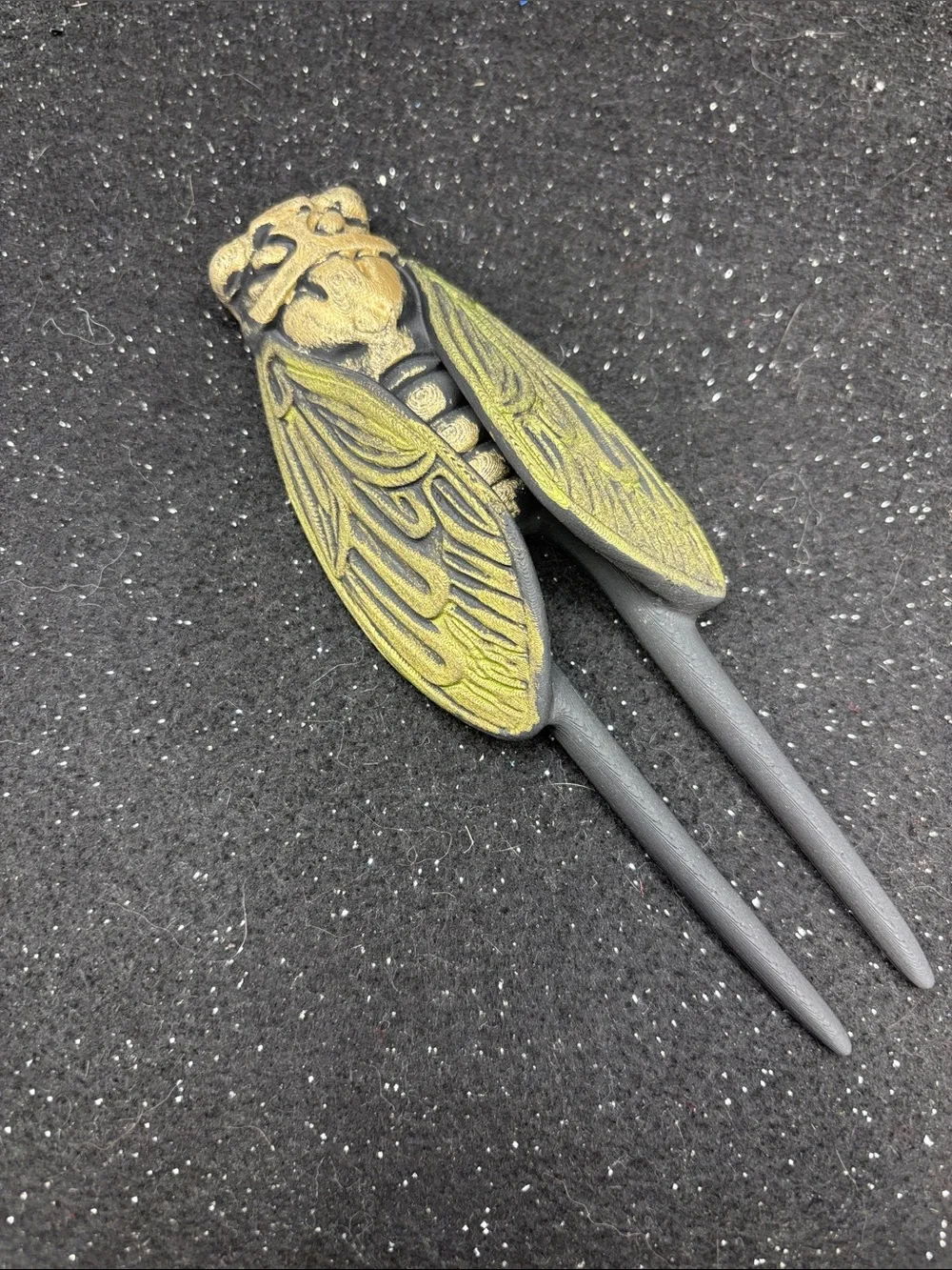 Cicada Hair Sticks - Olive Green & Antique Gold Accents